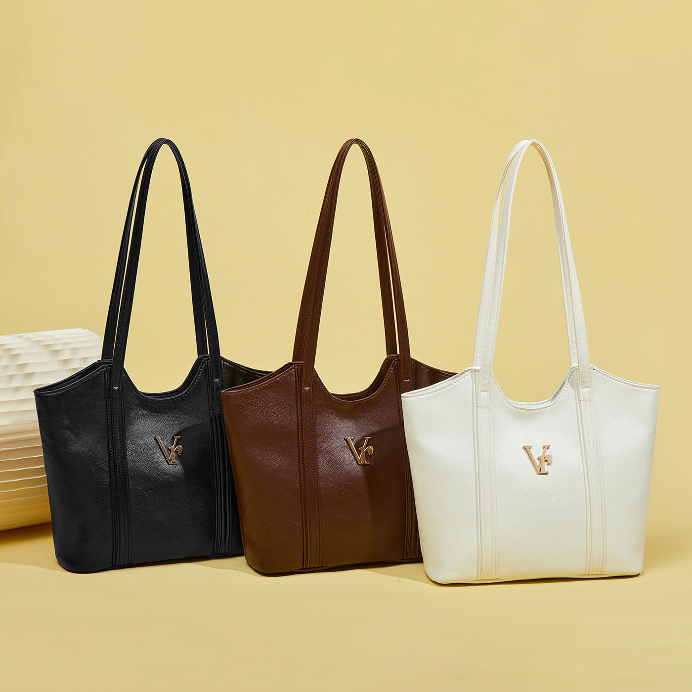 👜👜Νέες τσάντες από γνήσιο δέρμα