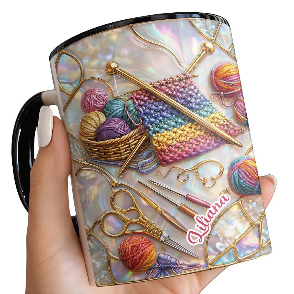 🧵☕🔥😍Ειδική προσφορά περιορισμένης διάρκειας🧵☕Κούπα με θέμα το κέντημα – το τέλειο δώρο για δημιουργικές ψυχές που αγαπούν το ράψιμο.